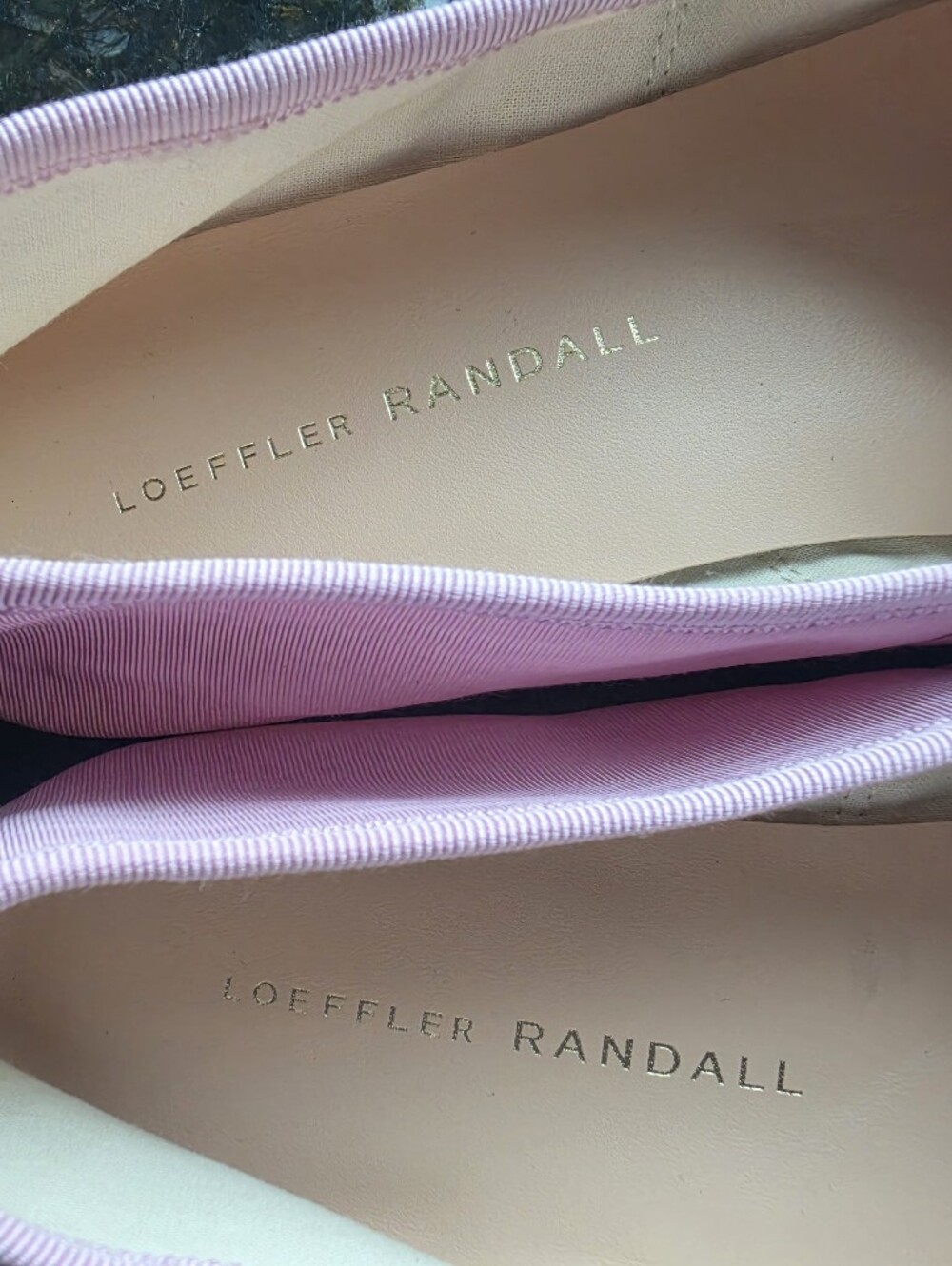 Loeffler Randall Landon Ballet Flat in Powder Pink Moiré Sz 7.5 - Picture 3 of 12